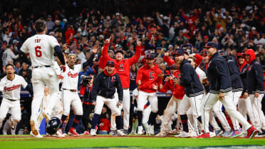 Guardians win dramatic Game 3 against the Yankees