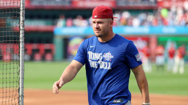 Mike Trout and Kevin McGonigle join Intentional Talk