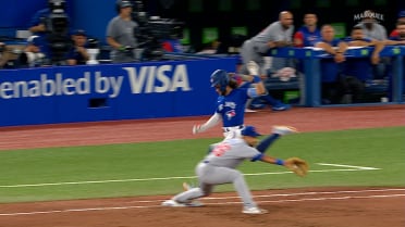 Hoerner gets Bichette on review