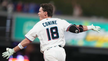 Griffin Conine walks it off!