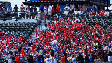 Norway soccer fans do Viking Row at Citi Field