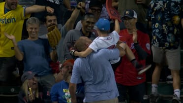 Fan catches Verdugo's home run
