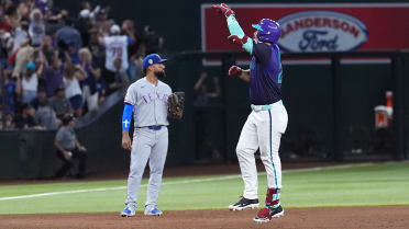 Nolan Arenado's solo home run (24)