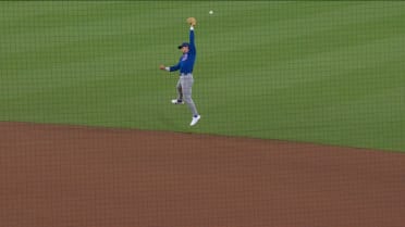 Nico Hoerner's fantastic recovery for the out