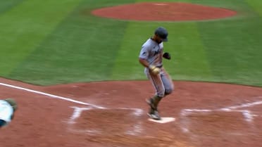 Hit remolcador de Kyle Stowers