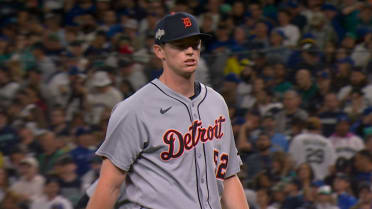 Javier Báez logra un out crucial