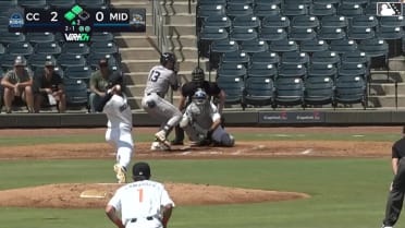 Will Bush singles on a line drive to left fielder Clark Elliott. Hector Salas scores. Jack Moss scores.