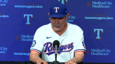 Bruce Bochy discusses the 8-4 loss to the Reds