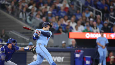 Daulton Varsho's game-tying single