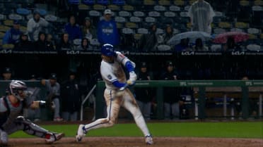 Bobby Witt Jr. lifts sac fly, plates Isaac Collins