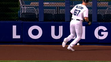 Nimmo doubles after challenge