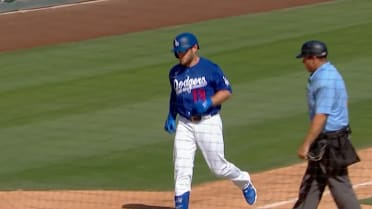 Max Muncy's solo homer