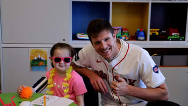 Sox Shorts: Nick Pivetta visits Jimmy Fund