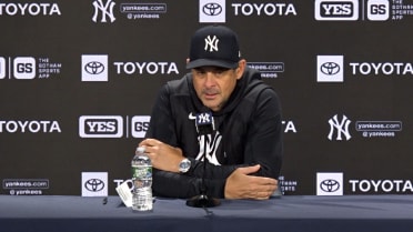Aaron Boone discusses the Yankees' 9-2 win