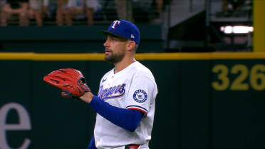 Eovaldi domina con ocho ponches