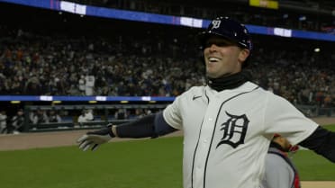 Kerry Carpenter's two-run home run