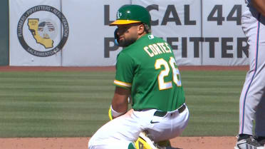 Carlos Cortes' RBI double