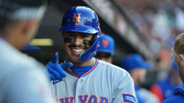 Vientos explota su 1er HR de la 2026