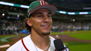 Alek Thomas discusses Mexico's win, fans, his father