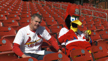 Tour the Cardinals HOF Museum!