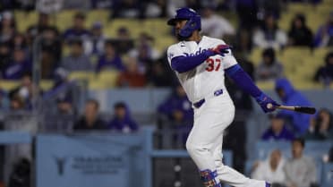 Teoscar Hernández's RBI single