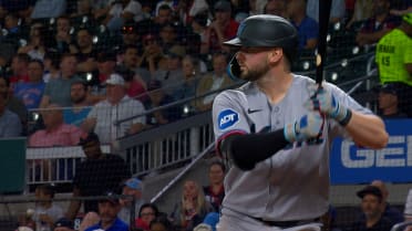 Liam Hicks empuja otra carrera