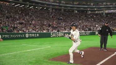 Jonrón de 3 carreras de Ukyo Shuto