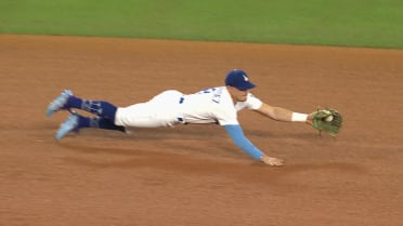 Enrique Hernández's diving stop