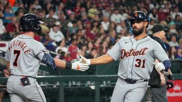 Tigers score six runs in the 7th inning