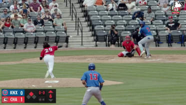 Jefferson Rojas singles on a line drive to center fielder Carlos Jorge. Alex Ramírez scores.