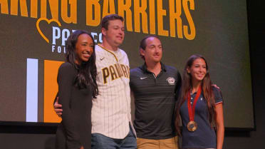 Padres host Breaking Barriers forum in San Diego