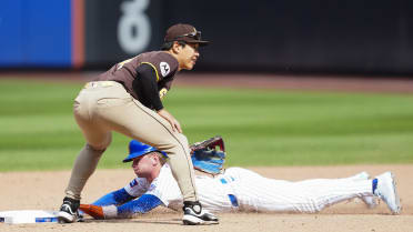 A.J. Ewing swipes second base