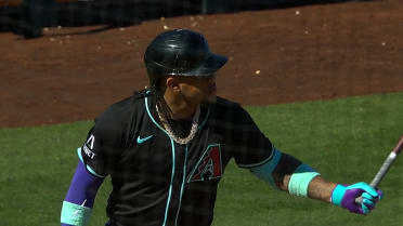 D-backs clear the bases on a sacrifice fly