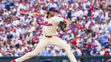 Previewing Aaron Nola's start in WC Series Game 3