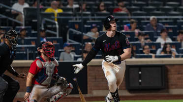 Brett Baty's solo homer (4)