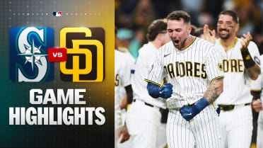 Jackson Merrill does it all in Padres' comeback win