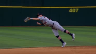 Zach McKinstry's diving catch 