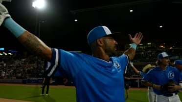 Ian Desmond breaks the Home Run Derby X record