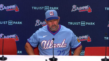 Walt Weiss talks win, Tyler Mahle's outing