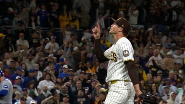 Mason Miller lo cierra con ponche