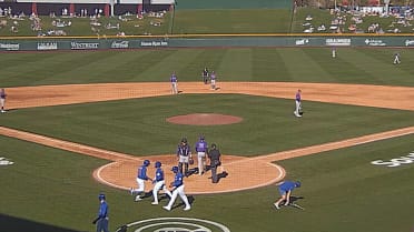 Ian Happ's two-run single