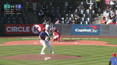 Felnin Celesten singles on a ground ball to center fielder Matt Scannell. Jonny Farmelo scores. Luke Stevenson to 2nd.