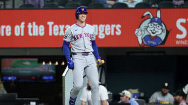 Baty pega grand slam como emergente