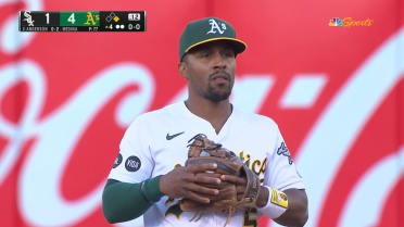 Tony Kemp's diving stop