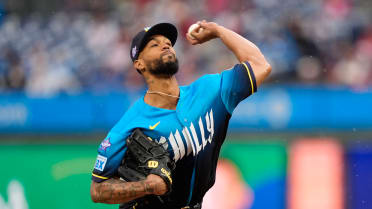 Sánchez extends scoreless streak to 37 2/3 innings