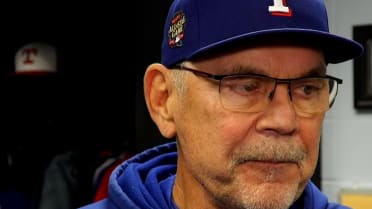 Bruce Bochy discusses the Rangers' 15-4 win