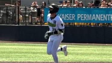 Giants No. 30 prospect Lisbel Diaz's two-homer game