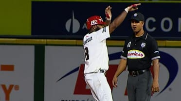 Los Leones anotan 3 carreras en la 5ta