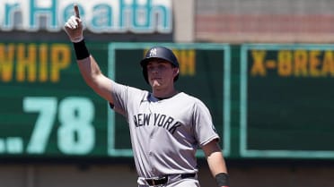 Yankees UNLEASH a 13-run inning!