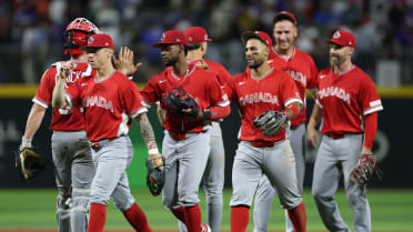 Canadá gana y va a juego de eliminación 
